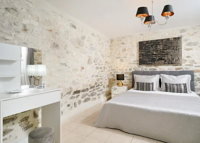 ヴィラ Chrissi Seastar